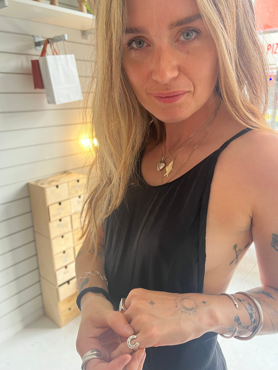 Horseshoe ring 2025 for sale