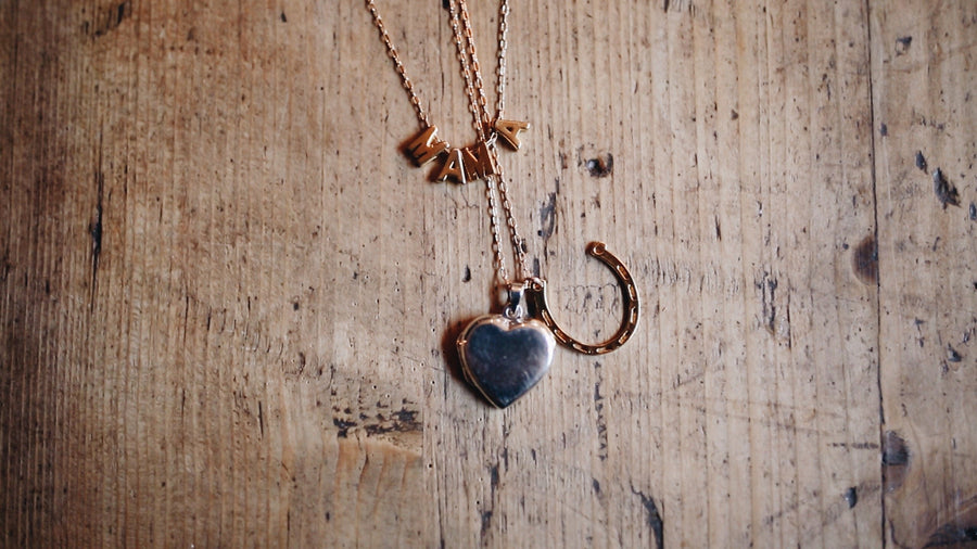 MAMA Chain // gold