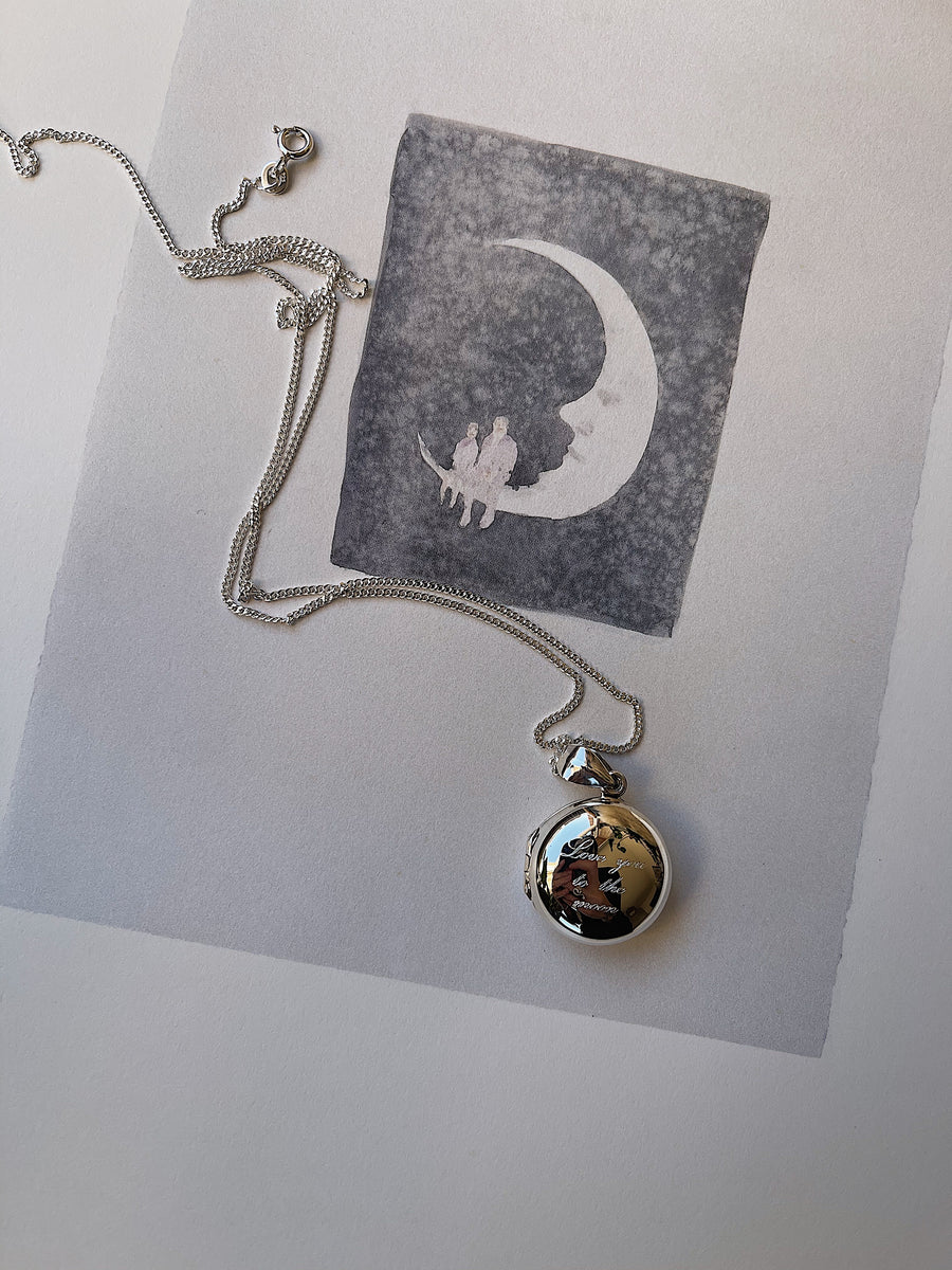 Locket ~ Love You To The Moon And Back / Round