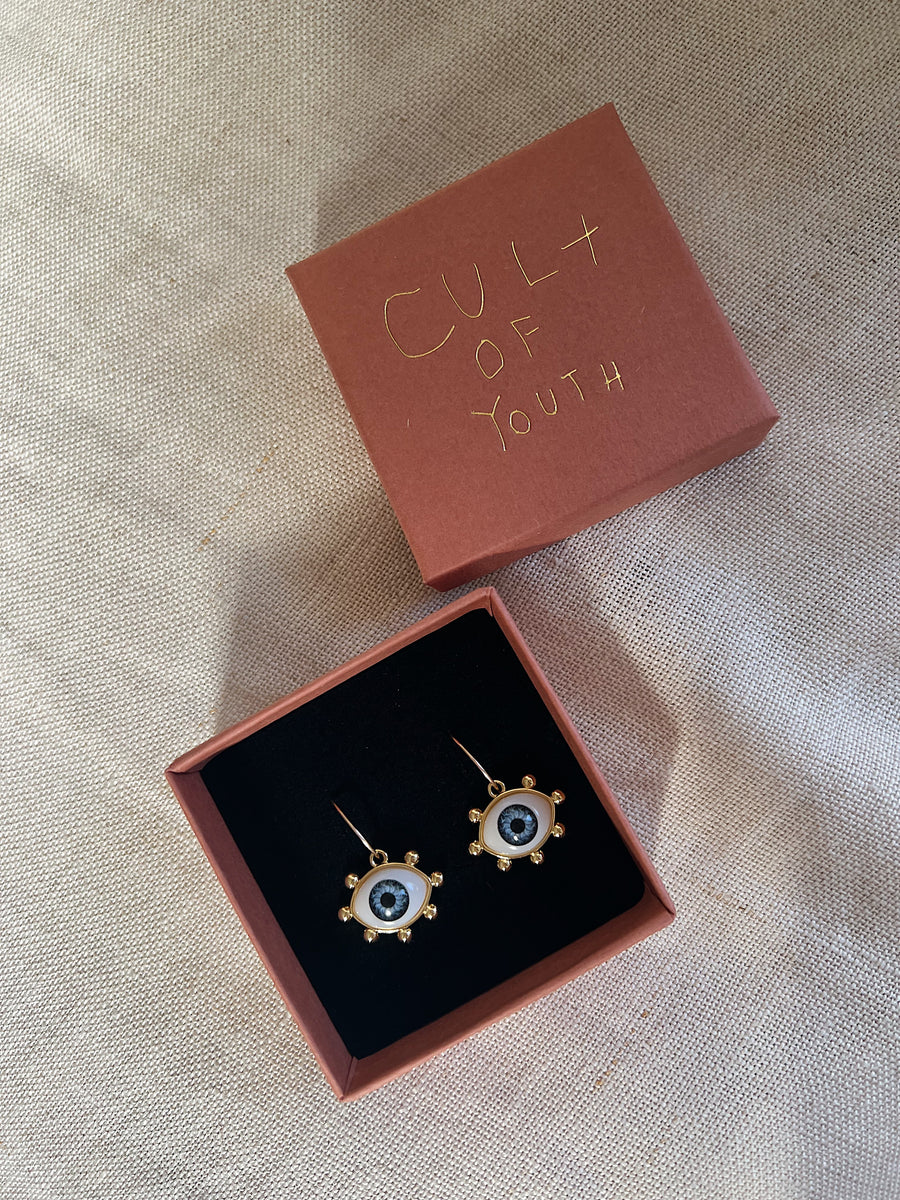 Eye Hoops