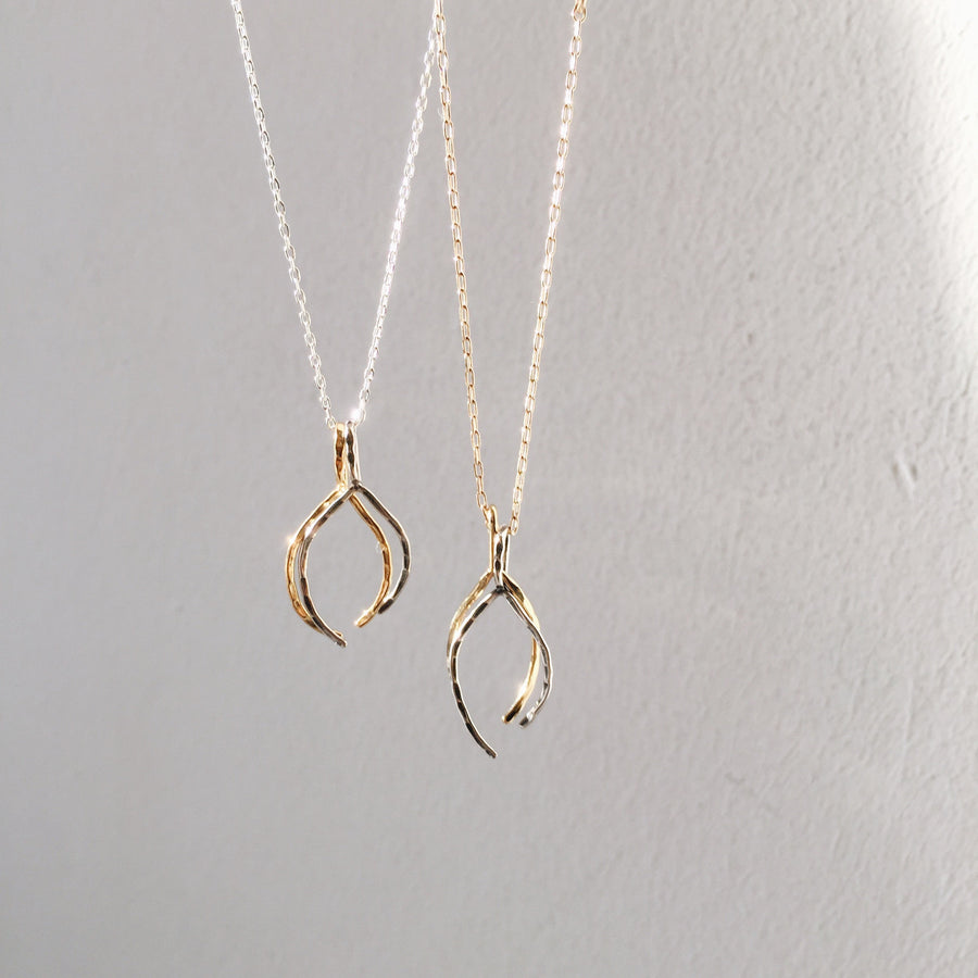 Mixed Metals Wishbone Chain