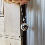 Locket ~ I Am There / Round