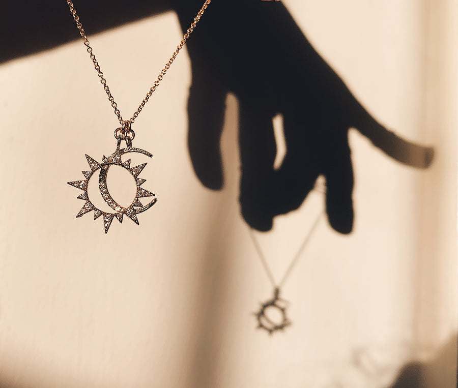 Lune et Soleil Chain (moon and sun)